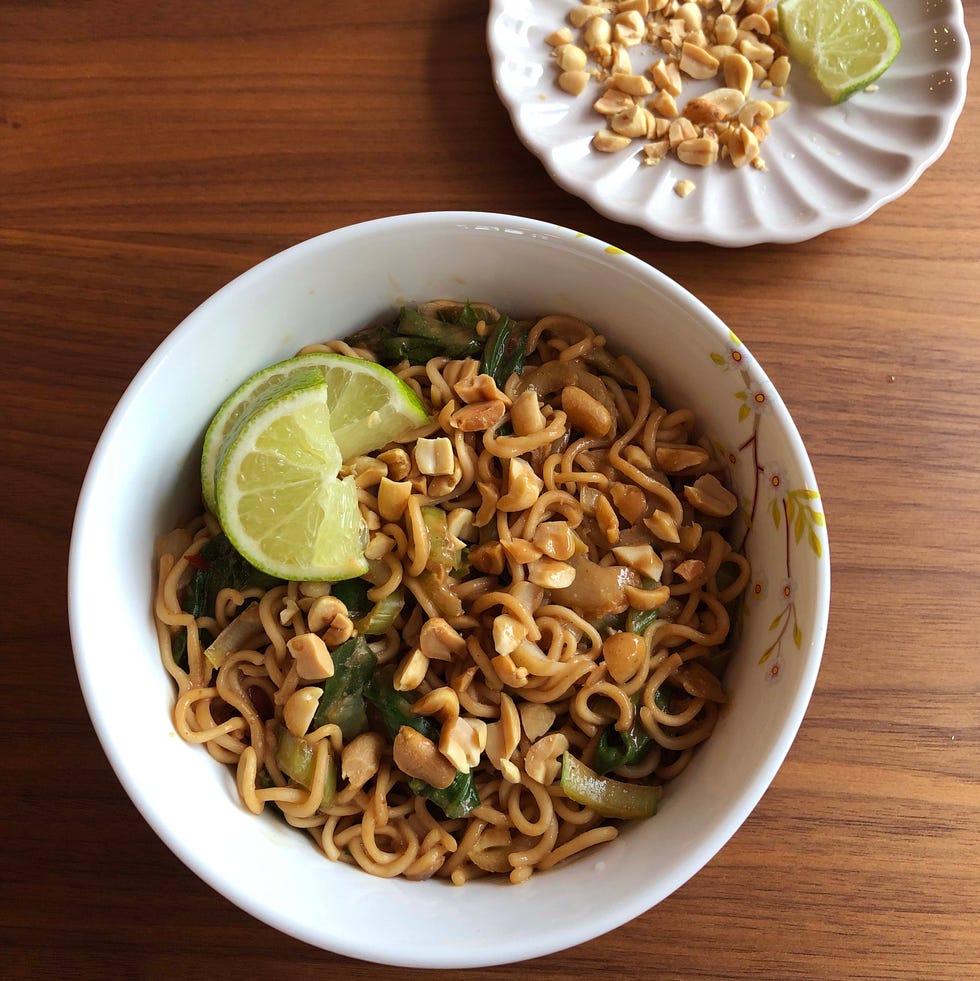 speedy chilli peanut noodles