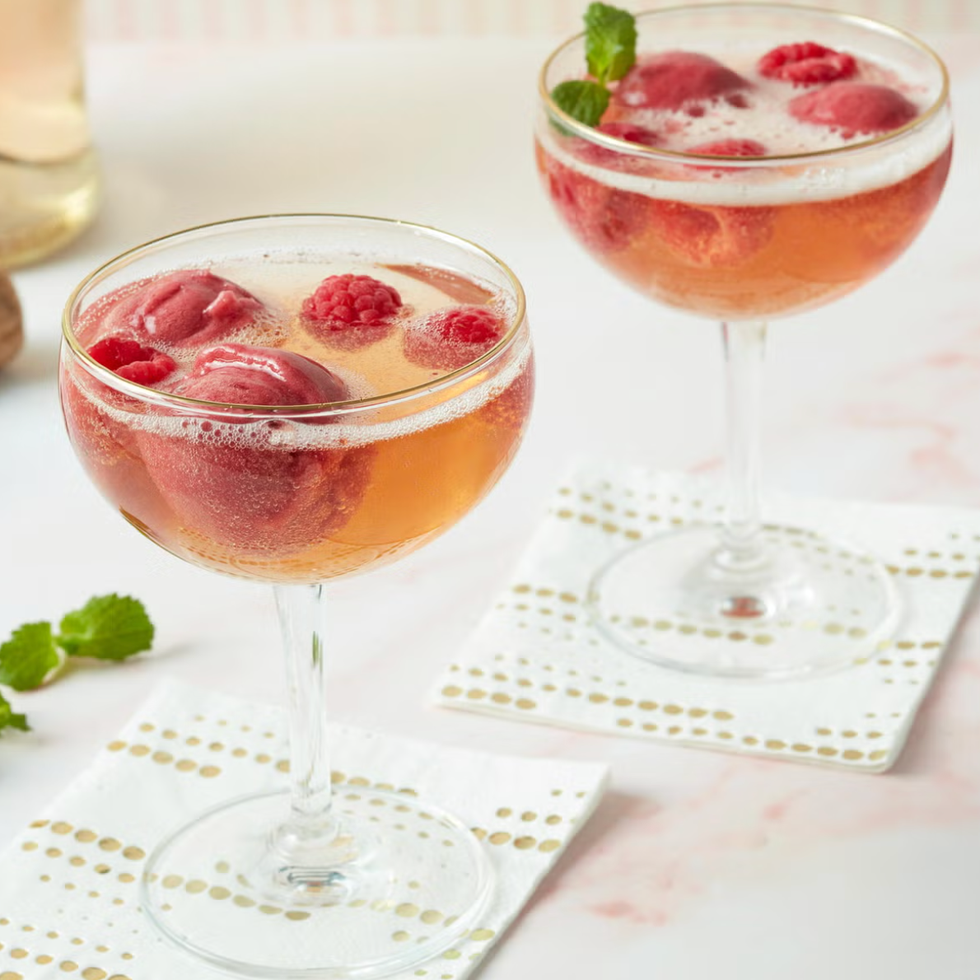 fruity alcoholic drinks fruity alcoholic drinks