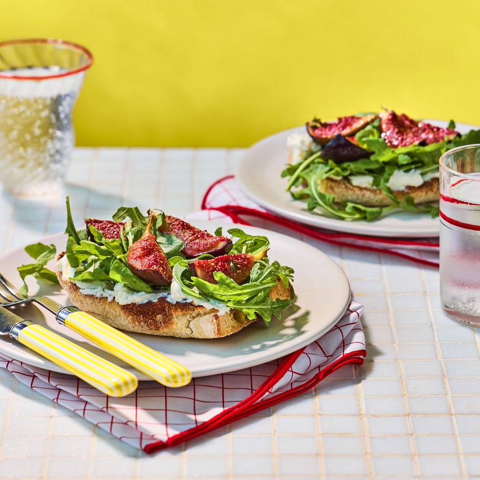 balsamic figs on toast