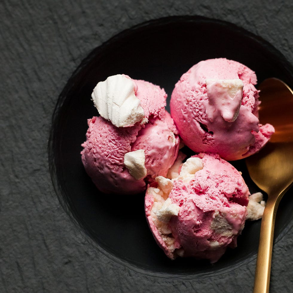 plum meringue ice cream