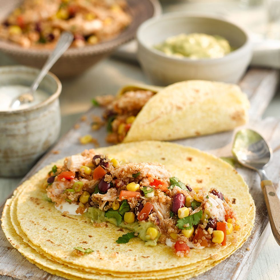 food, cuisine, dish, tableware, ingredient, meal, korean taco, serveware, recipe, plate,