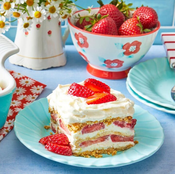 strawberry icebox cake patriotic red white and blue dessert strawberry icebox cake patriotic red white and blue dessert