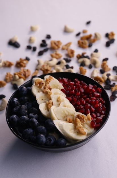 A berry banana smoothie bowl is a good boost of antioxidants because of the berries.(PC: Novotel Vijayawada Varun) A berry banana smoothie bowl is a good boost of antioxidants because of the berries.(PC: Novotel Vijayawada Varun)