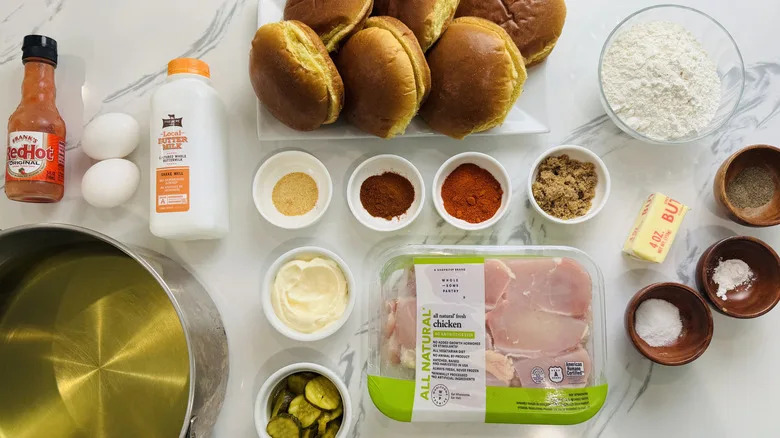 nashville hot chicken sandwich ingredients