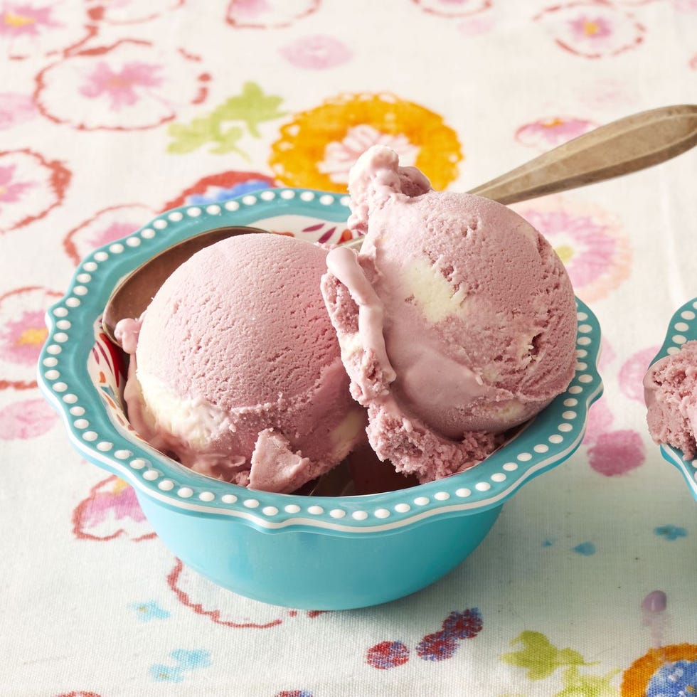blackberry recipes blackberry cheesecake swirl ice cream