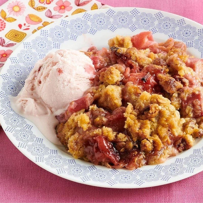 desserts made from frozen fruit rhubarb crisp