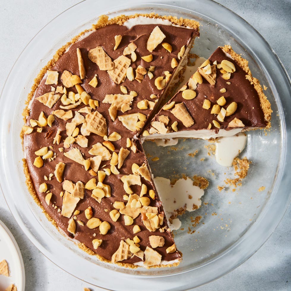 Drumstick Pie ice cream pie with chocolate ganache, waffle cones and peanuts