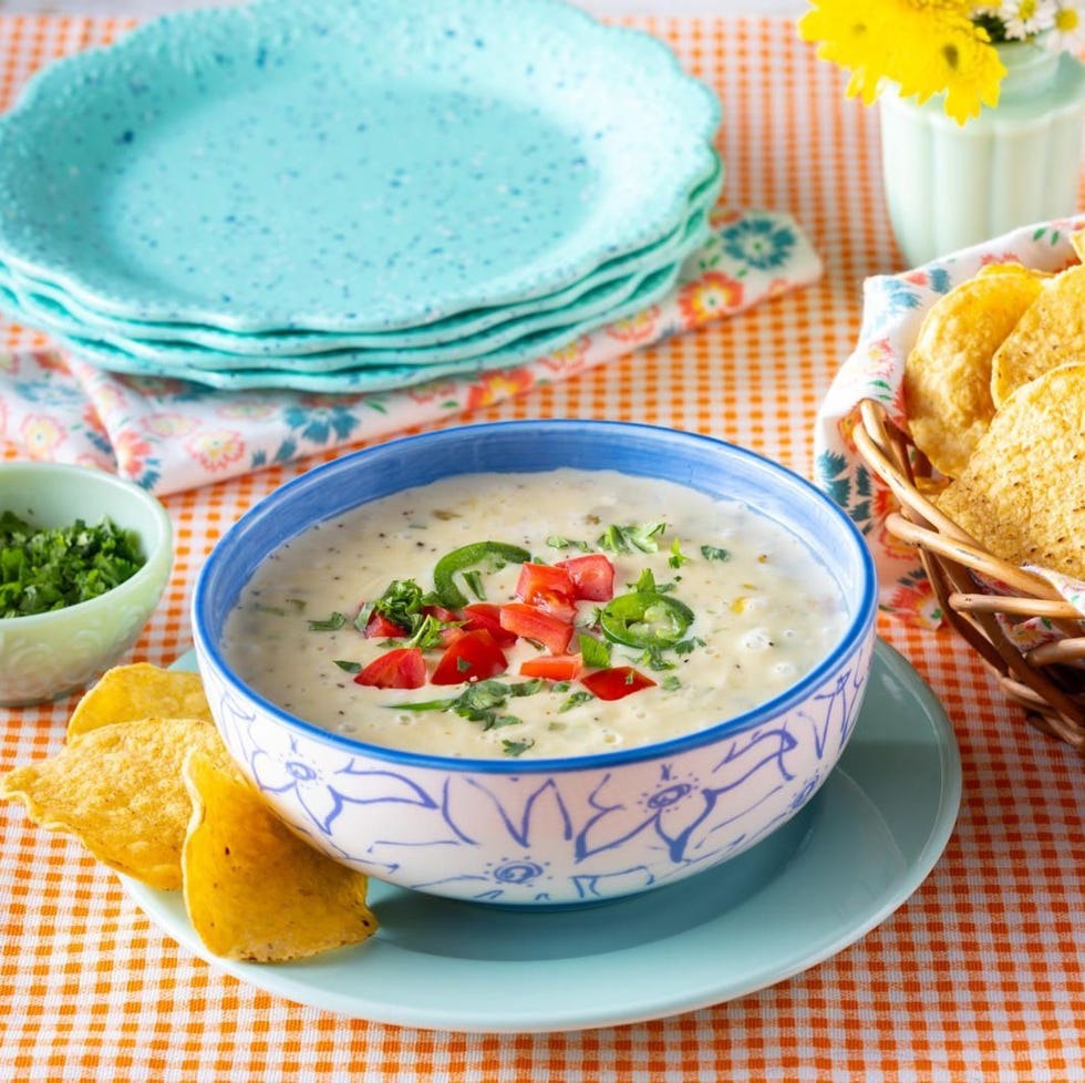 summer slow cooker recipes queso dip