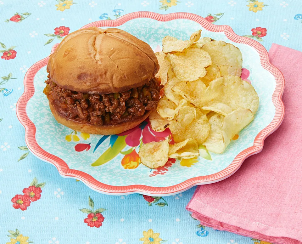 sloppy joes tailgate food