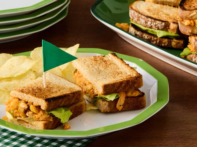 pioneer woman buffalo chickpea sandwich