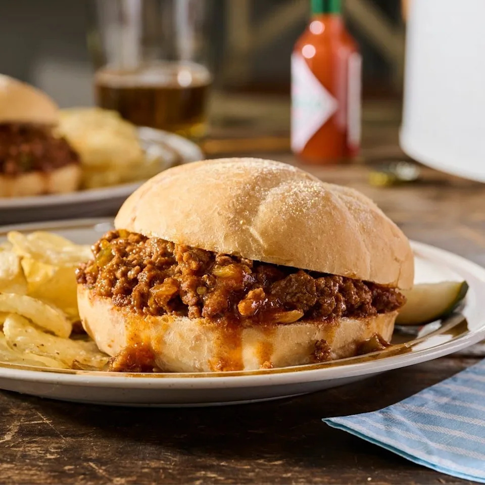 tailgate foods slow cooker sloppy joes