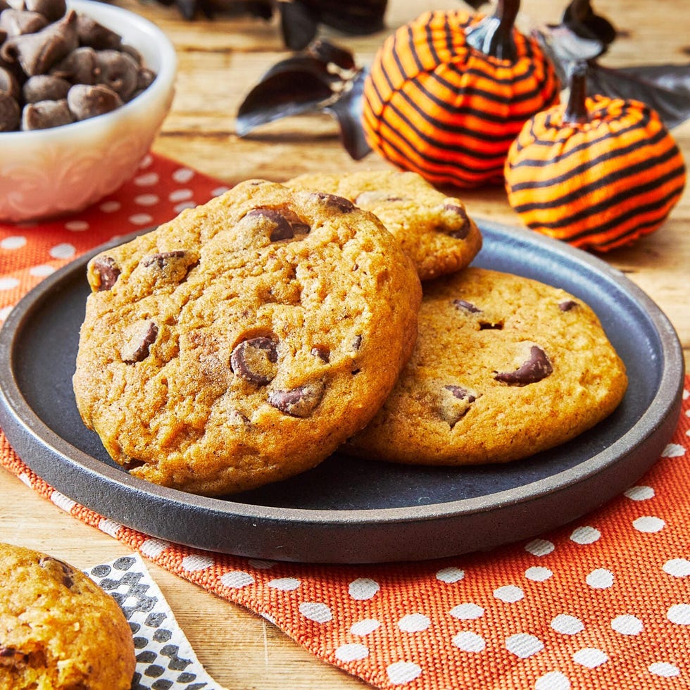 tailgate desserts pumpkin chocolate chip cookies