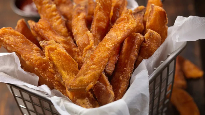 A basket of sweet potato fries