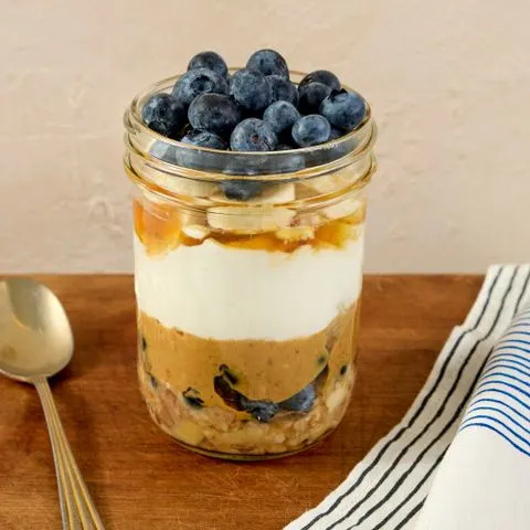 Photographer: Jen Causey, Food Stylist: Margaret Monroe Dickey, Prop Stylist: Hannah Greenwood.