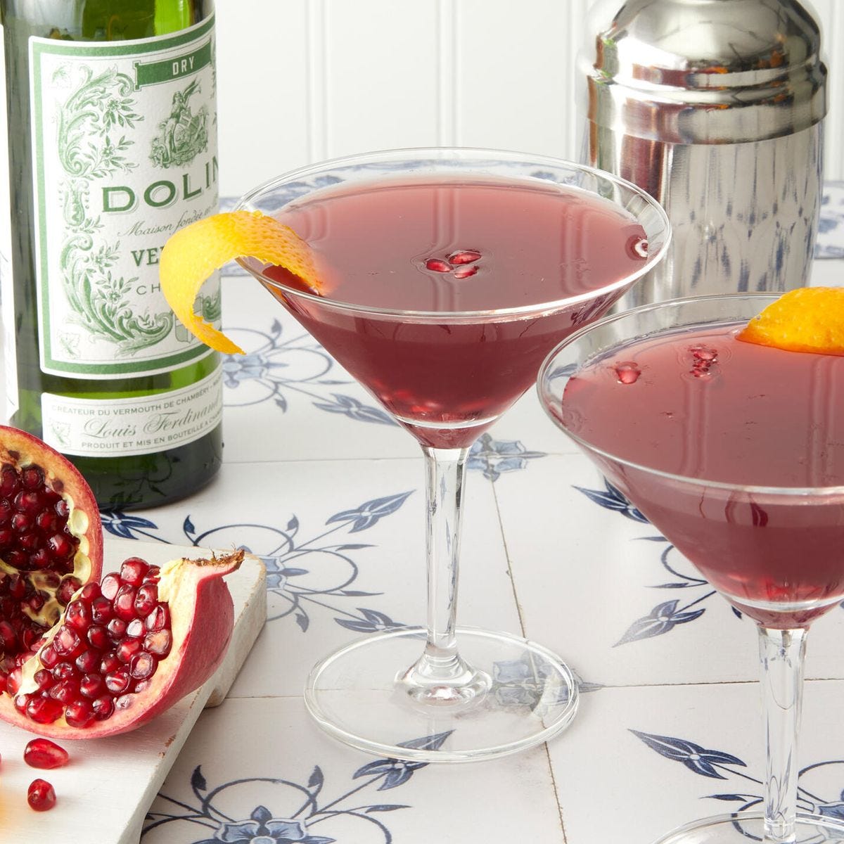 pomegranate martini fall cocktail pomegranate martini fall cocktail