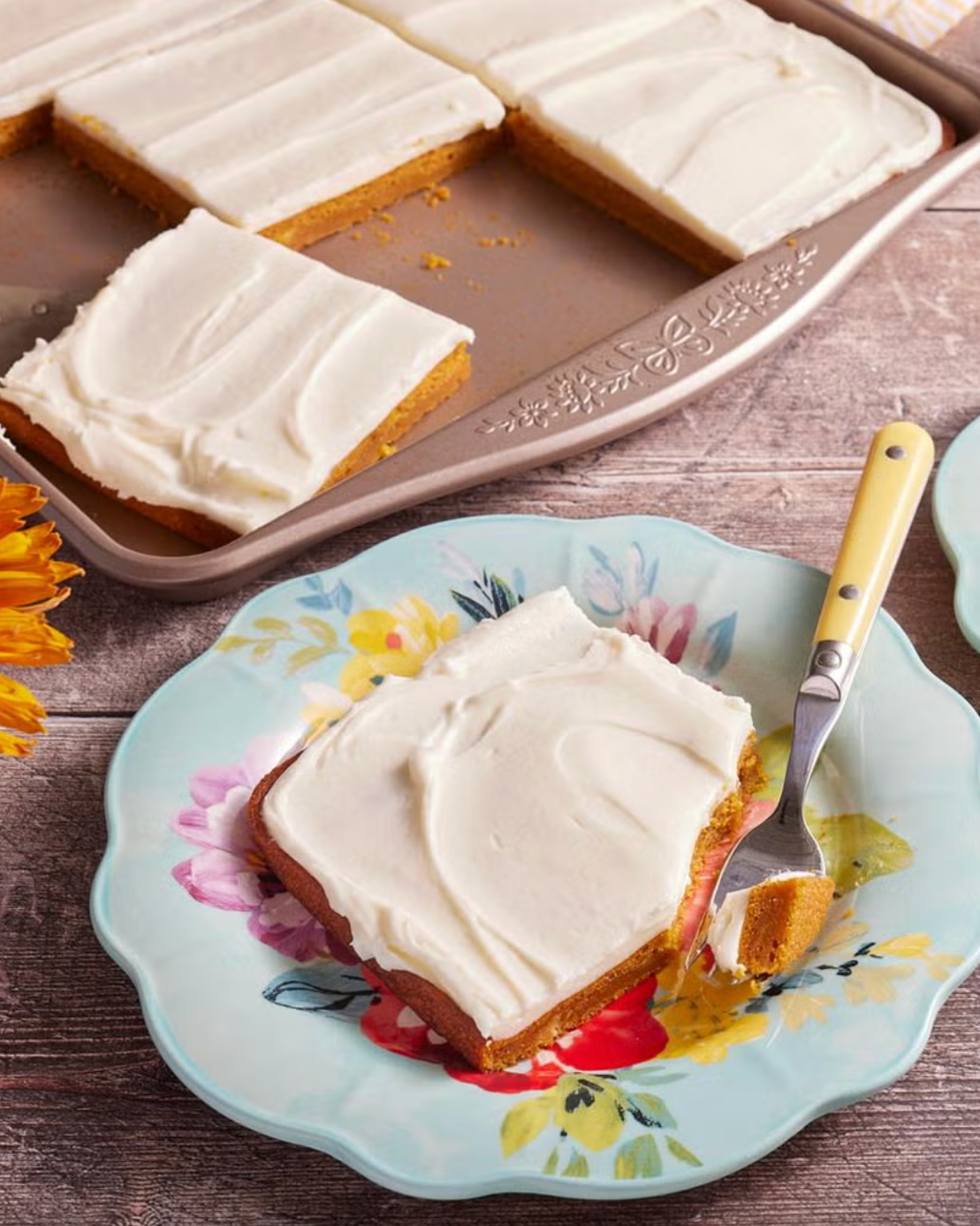 ree drummond’s favorite pumpkin spice recipes pumpkin sheet cake