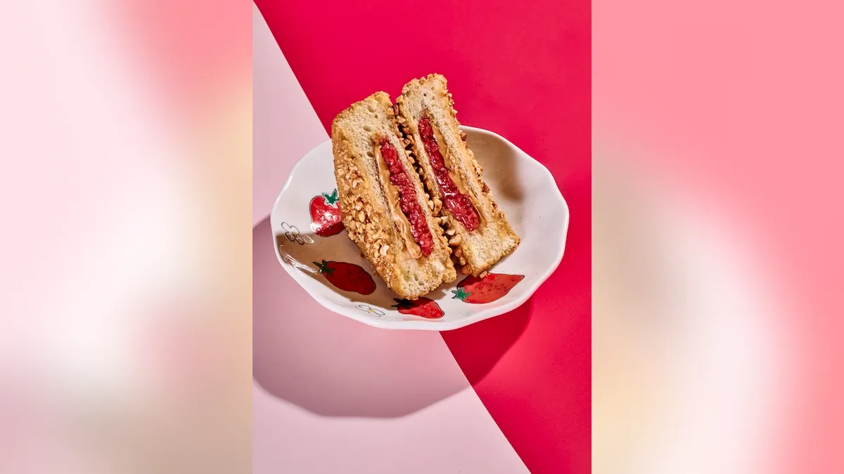 Imagine your typical peanut butter sandwich – but with peanut butter on the outside.
