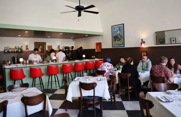 The interior of Pizz'amici on Grand Avenue in Chicago, Sept. 25, 2025. (Chris Sweda/Chicago Tribune)