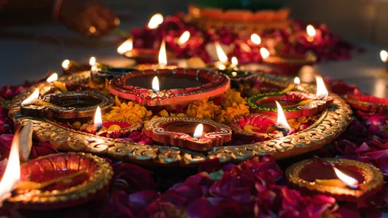 Prepare your snacks at home this Diwali, the vegan way. (Picture credit: Unsplash)